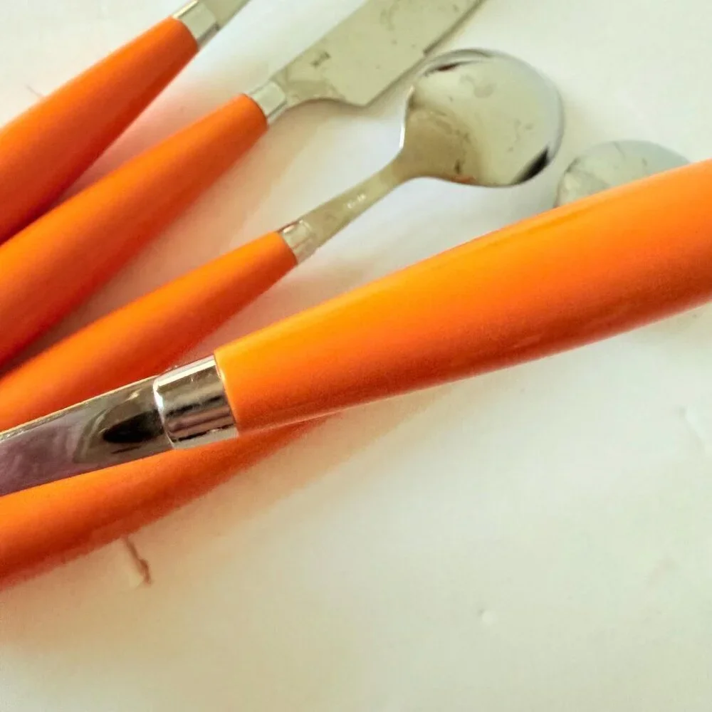 Fiesta TANGERINE 5 pc Place Setting - Fiesta Ware Flatware - Orange Fiestaware